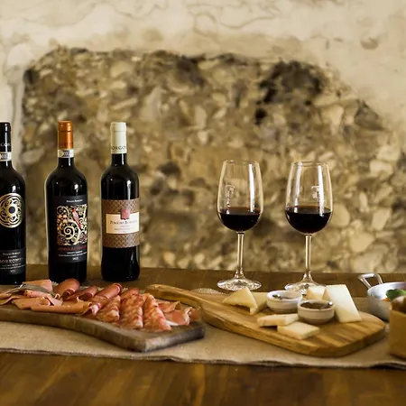 Relais Poggio Borgoni Farm stay